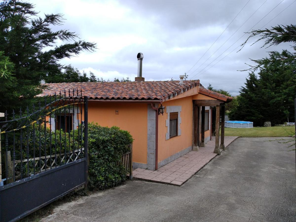 Casa Las Ninas Quintanahedo Exterior photo