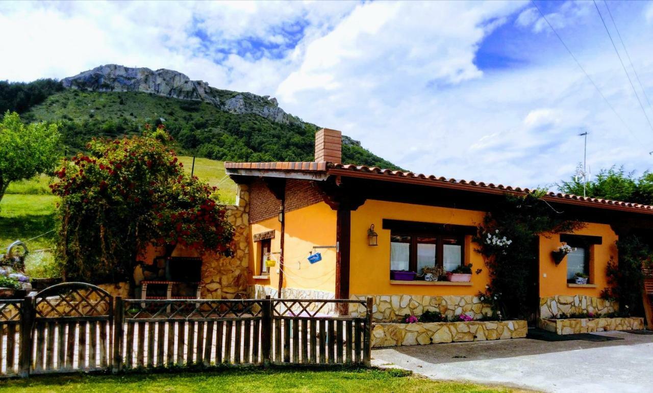Casa Las Ninas Quintanahedo Exterior photo